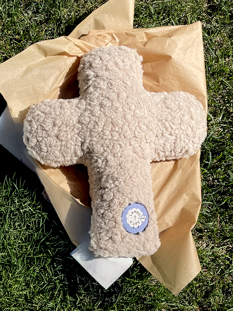 Cuddle Cross